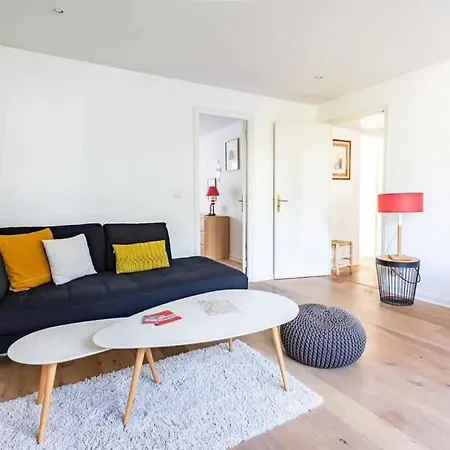 Apartment Le Bretagne- 2 Chambres-parking- Place De Bretagne *